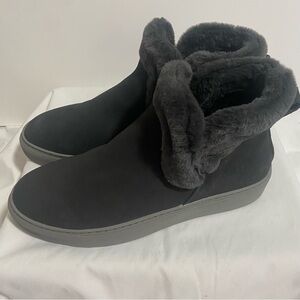 Cougar Waterproof Cozy Fur-Lined Ankle Boots Size 9